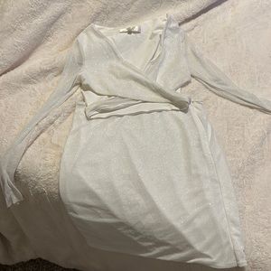 White sparkly party set.